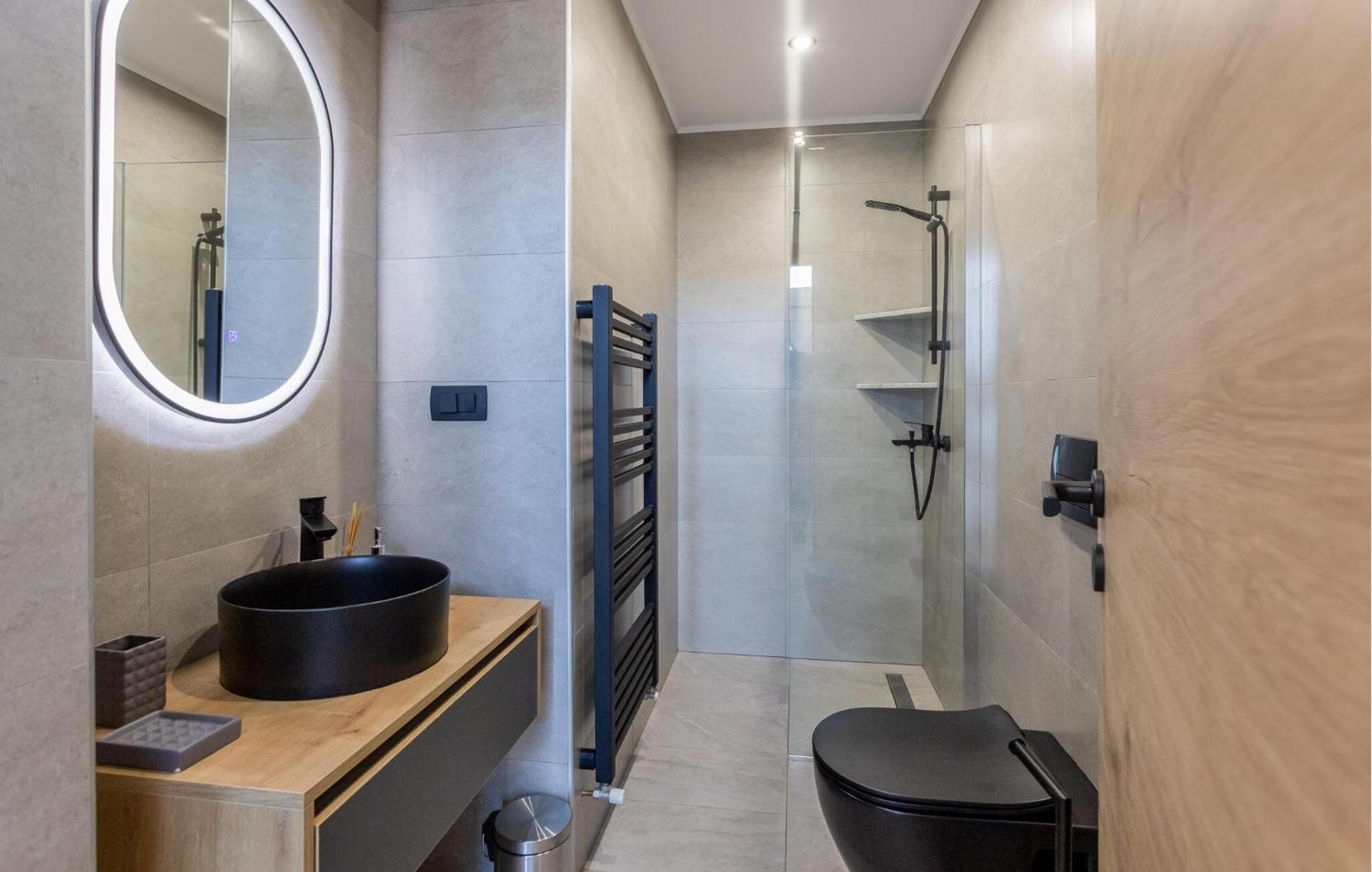 Gorgeous Apartment In Brsec With Kitchen Exteriör bild